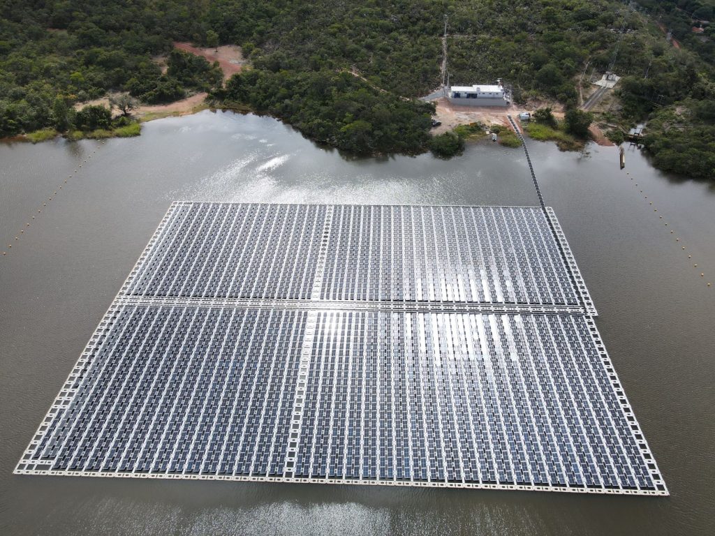 Creral E Mil Engenharia Colocam Em Opera O A Maior Usina Solar