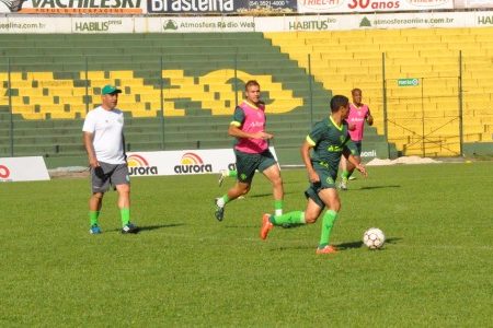Começa a luta por uma vaga na semifinal da Copa Paulo Sant’Ana