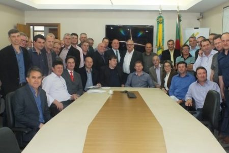 Deputado Capoani luta por acessos asfálticos para municípios da região Alto Uruguai
