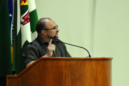 Ilgue Rossetto requer melhorias na José Zanella