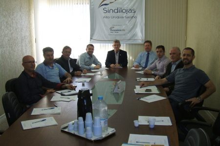 Procon participa de encontro do Comitê de Combate à Informalidade 