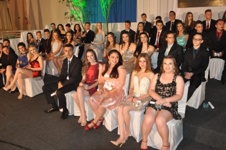 Escola da URI realiza ato de conclusão do Ensino Médio