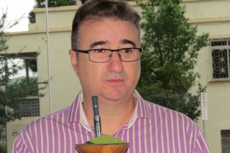 De olho em 2018, PSC de olho em Ernani Mello, Comércio aberto aos domingos, Graffoluz crescerá 20% em 2017
