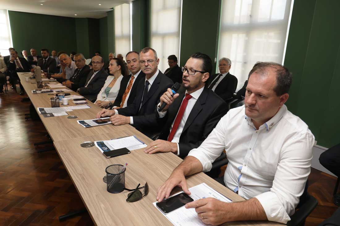 Presidente da ACCIE participa de Reunião  de Integração e “Tá na Mesa” na Federasul