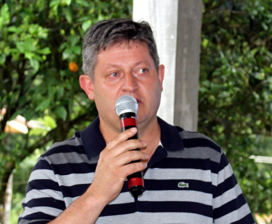 Erechim contempla 45 famílias do interior com inclusão digital