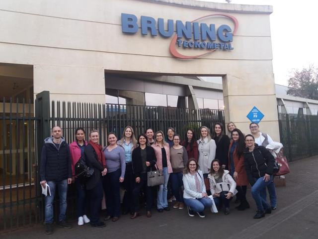 Grupo de RH da ACCIE visita a Bruning Tecnometal