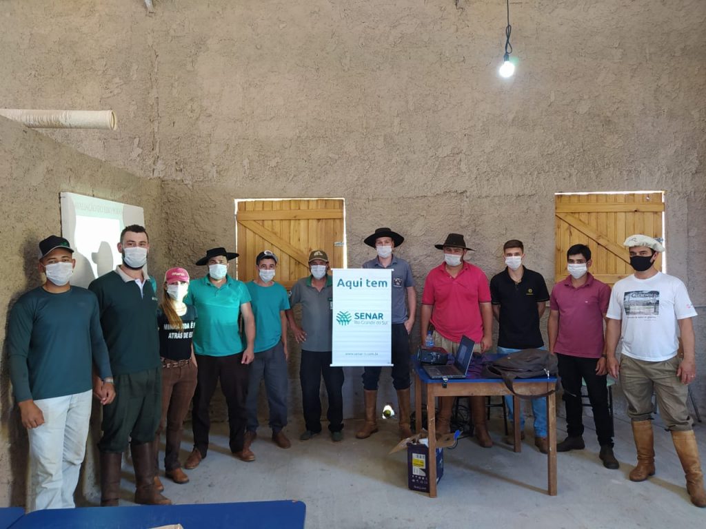 1ª Turma do Curso de Ferrageamento do Patronato São José Equoterapia