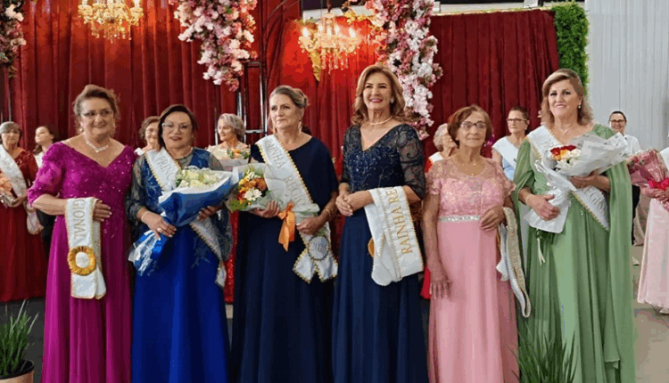 As eleitas com a corte que se despedia