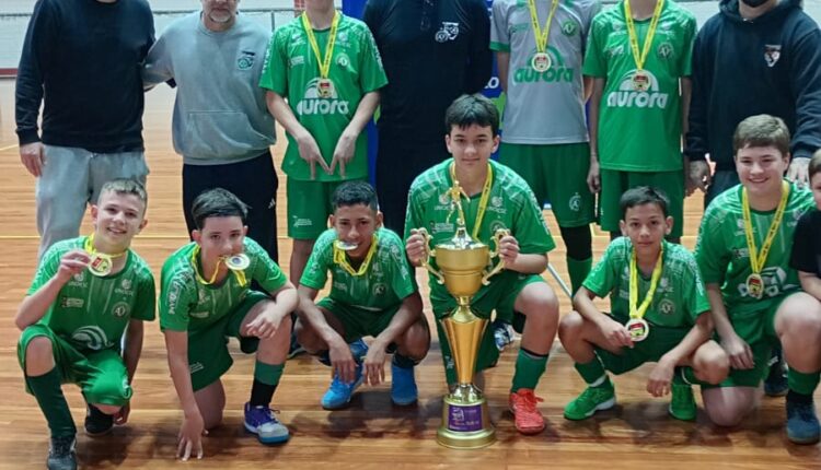 Sub 13 – 1º LUGAR – SÉRIE PRATA- CHAPEMOCELLIN