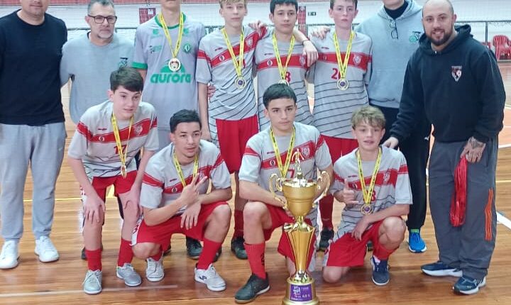 Sub 15 – 1º LUGAR – SÉRIE PRATA – CHAPEMOCELLIN A