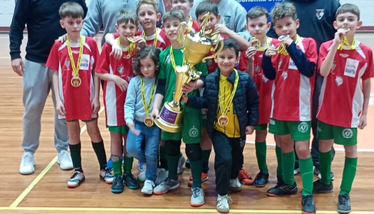 Sub 9 – 1º lugar – SÉRIE PRATA – CHAPEMOCELLIN A