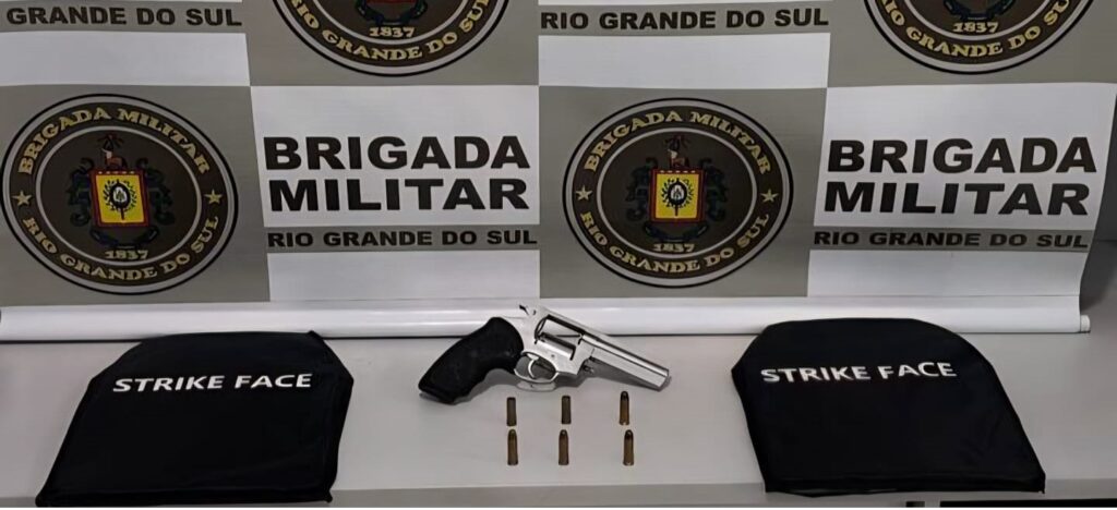 Adolescente é apreendido por porte ilegal de arma de fogo em Erechim